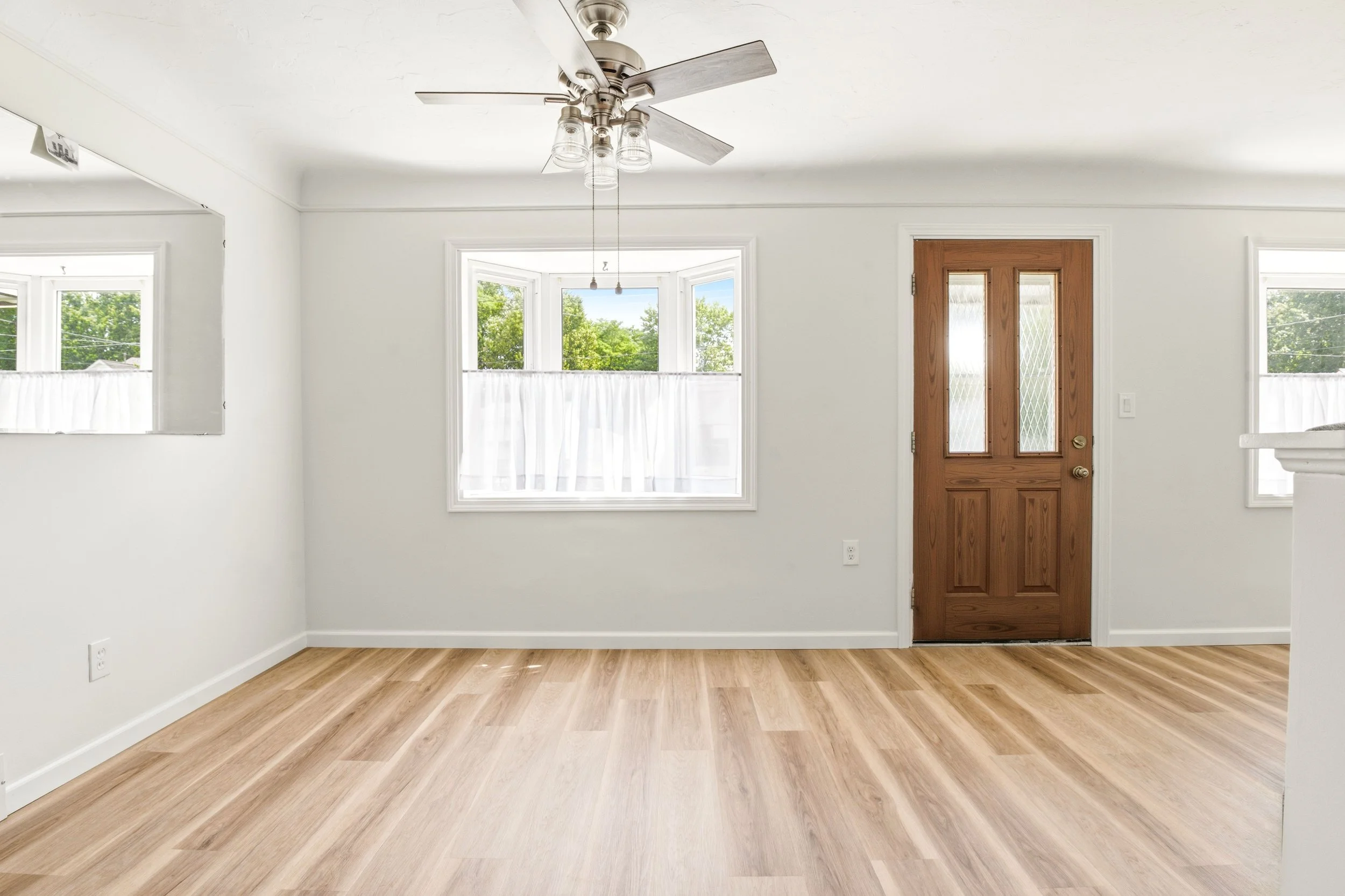 5572 Porter Rd, North Olmsted (37).jpg