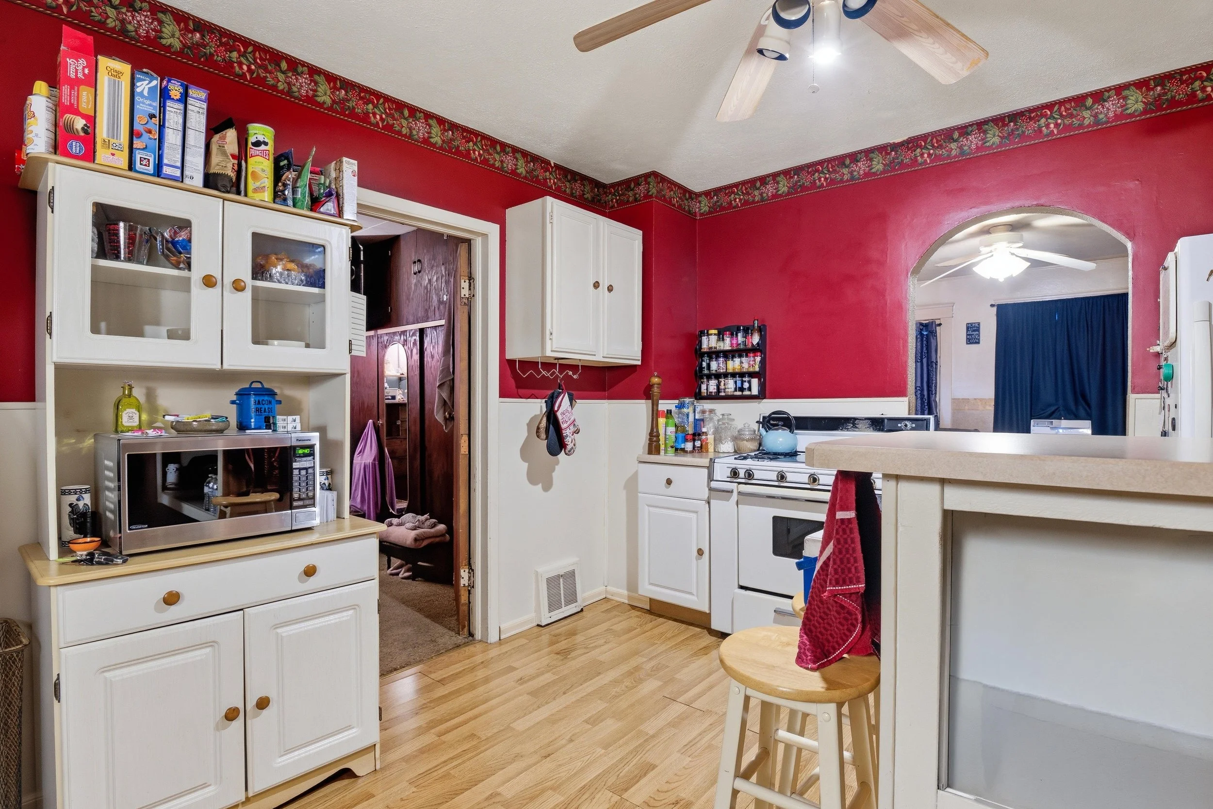 4024 E53 CLEVELAND (28).jpg