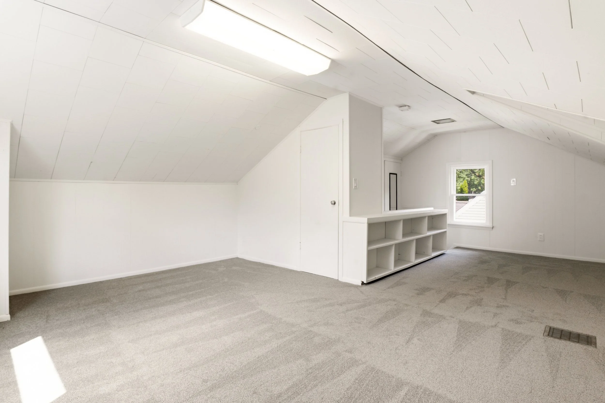 5572 Porter Rd, North Olmsted (30).jpg