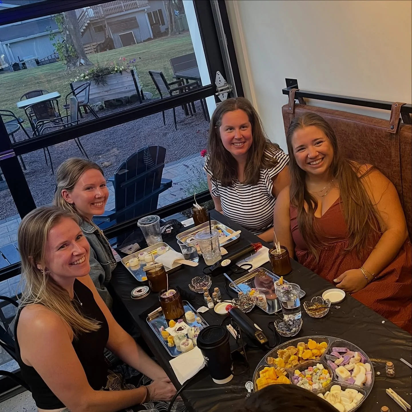 Create, Connect, Inspire. We have a few seats left for tomorrow night&rsquo;s workshop at @lancastercupcake Granite Run Dr location in Lancaster Co. Cupcake included of your choice and shop will be open for additional purchases 🧁 Blend your signatur