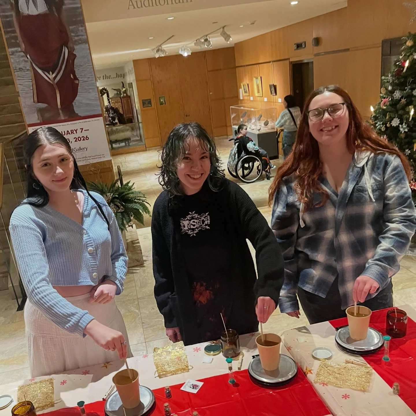 Last night was so much fun after hours at the @rdgmuseum Holiday Cheer Night Out! There was hands on activities, trivia, vendors, food, and more! Keep an eye out for the next. These events are 21+ and a great way to see a different side of the museum