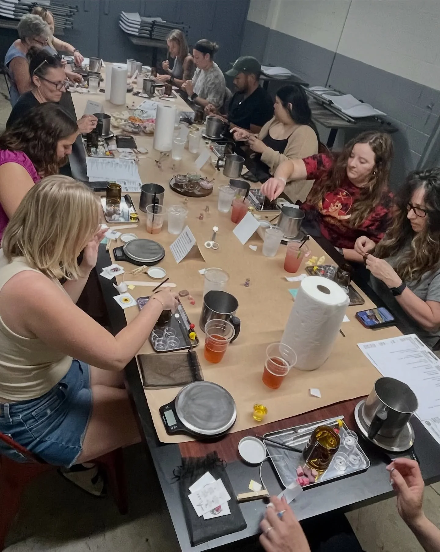 Join us at @schaylorbrewingco January 8th at 6 pm!

Enjoy drinks and dinner before, during, or after your candle making experience.

We will be using locally sourced, high quality soy wax, made right here in the US, and the safest oils on the market,