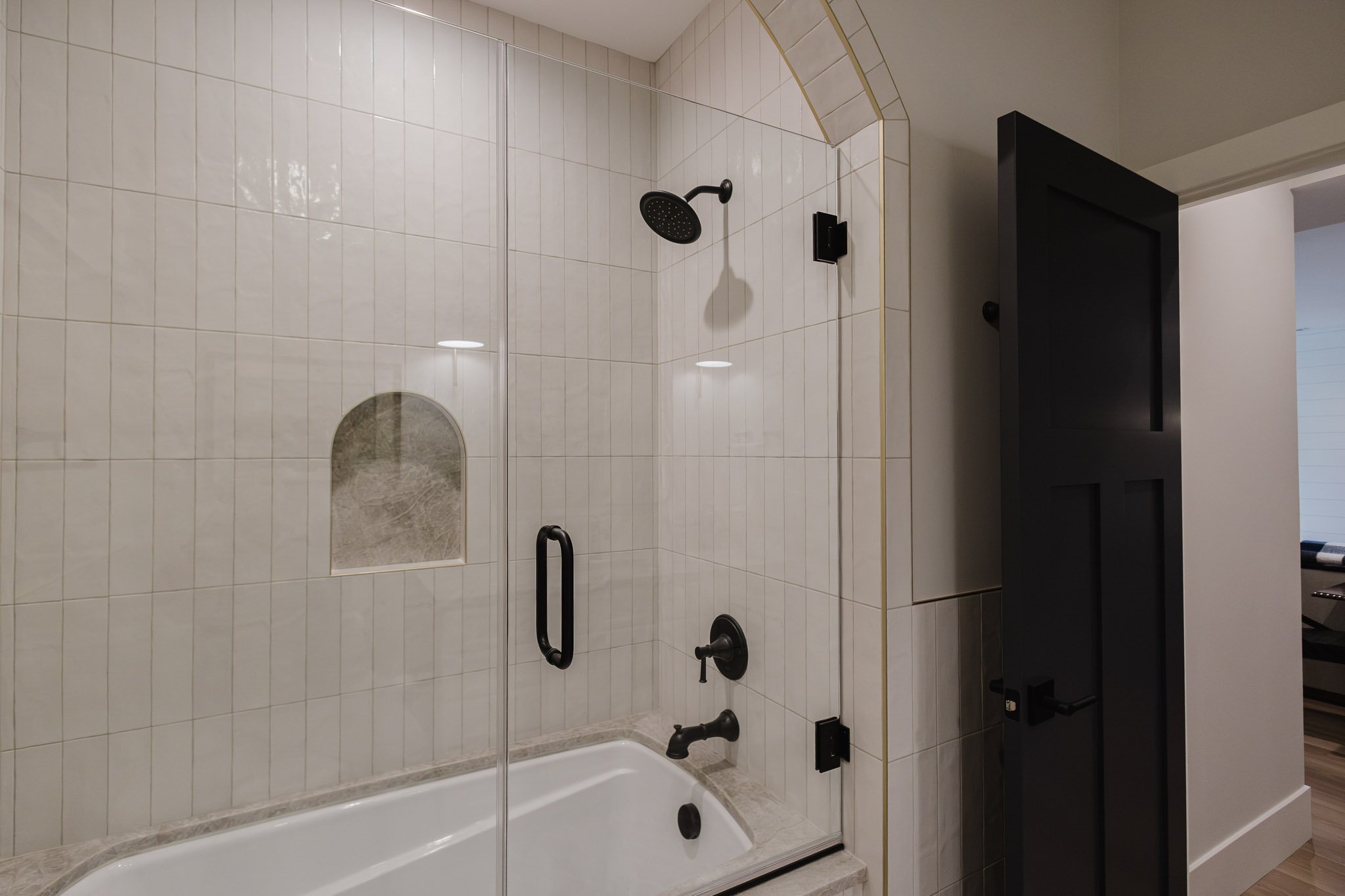 30-mwp-flourish-georgiana-interior-030_(2048).jpg
