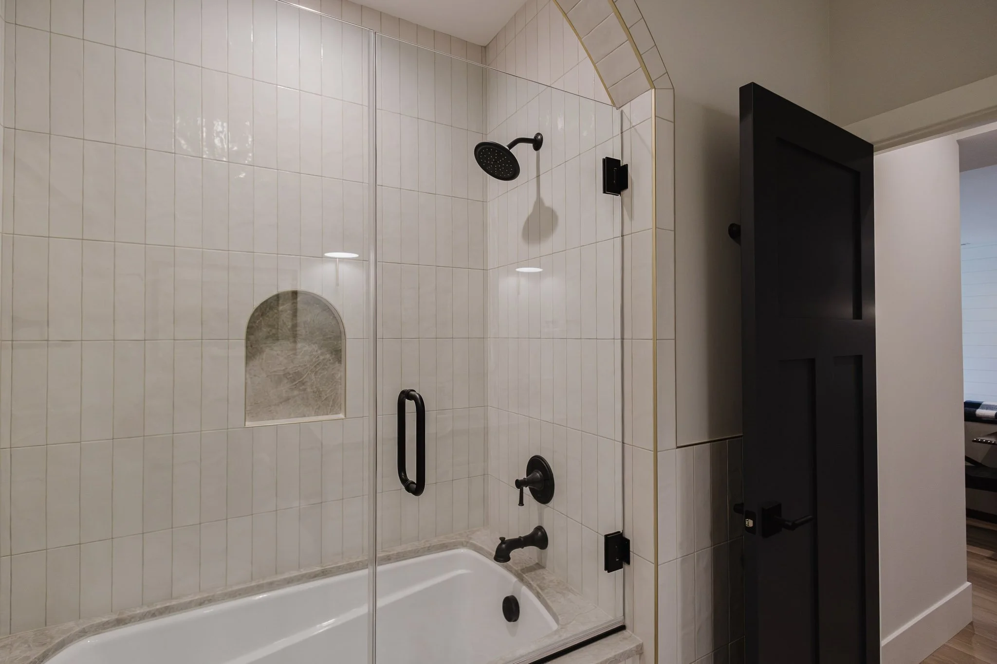 30-mwp-flourish-georgiana-interior-030_(2048).jpg