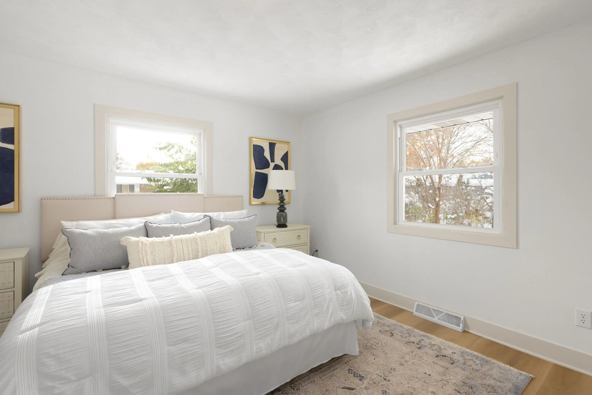 1031 N Ironwood_14.jpg