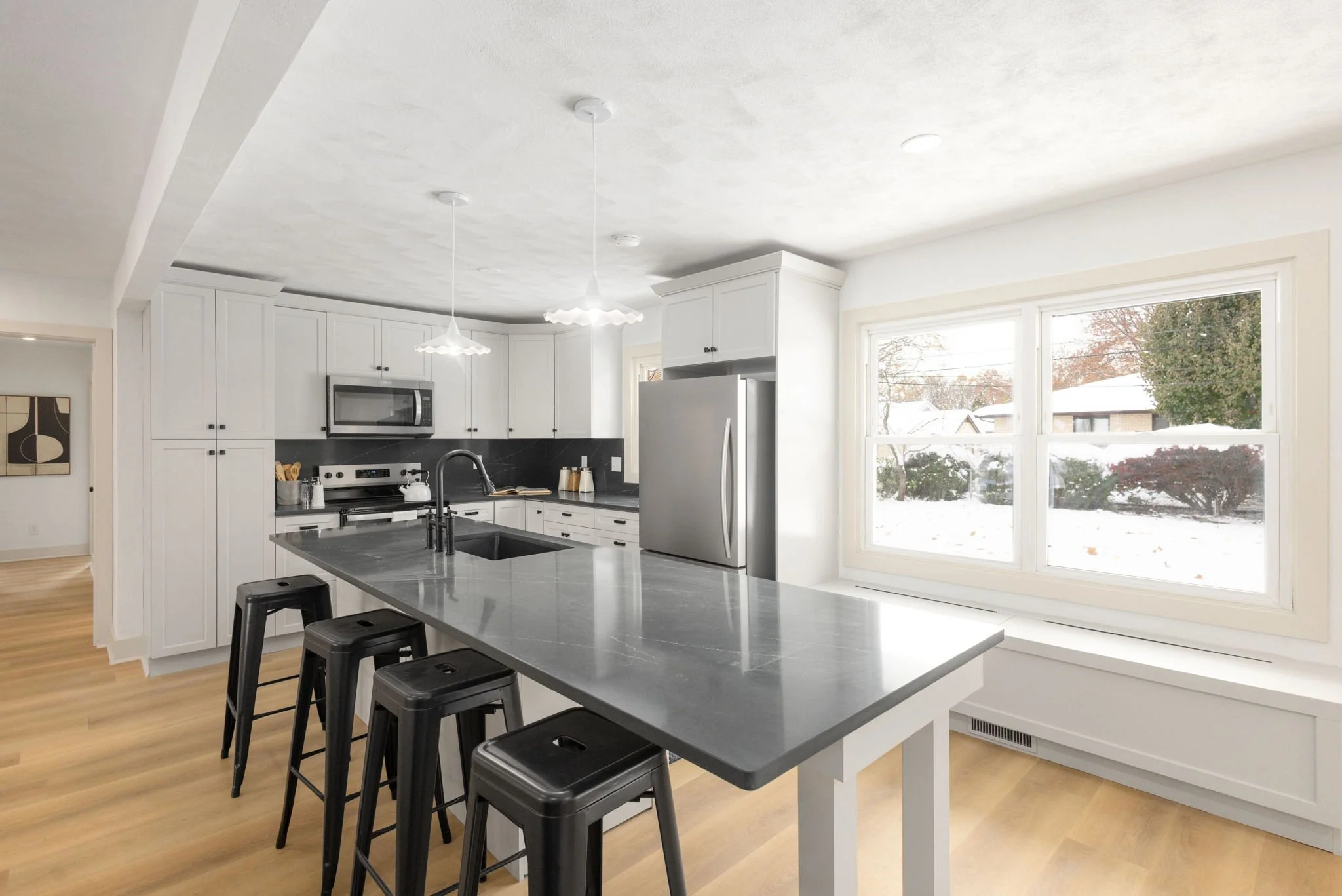 1031 N Ironwood_11.jpg