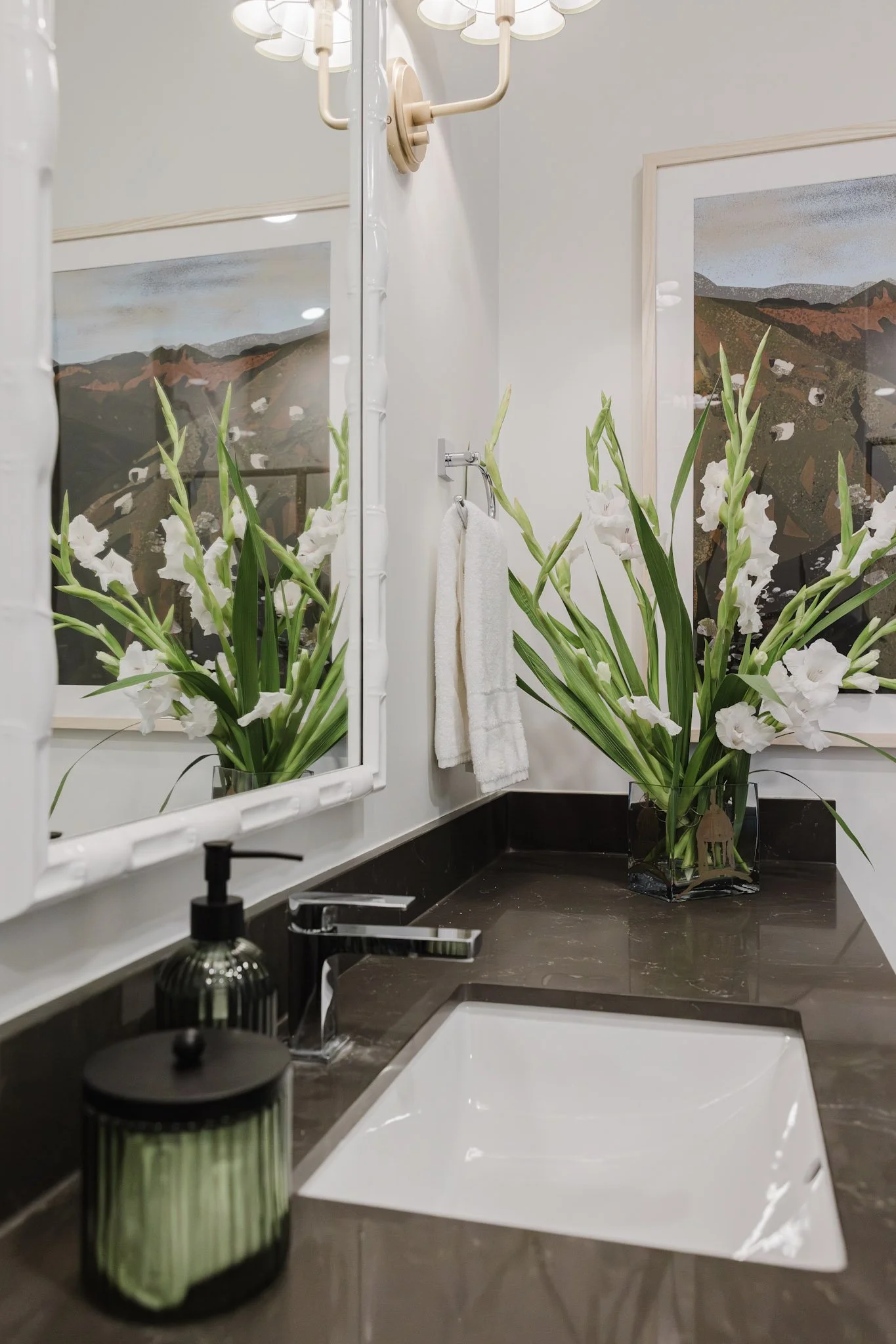 90-mwp-flourish-4-corners-090.jpg