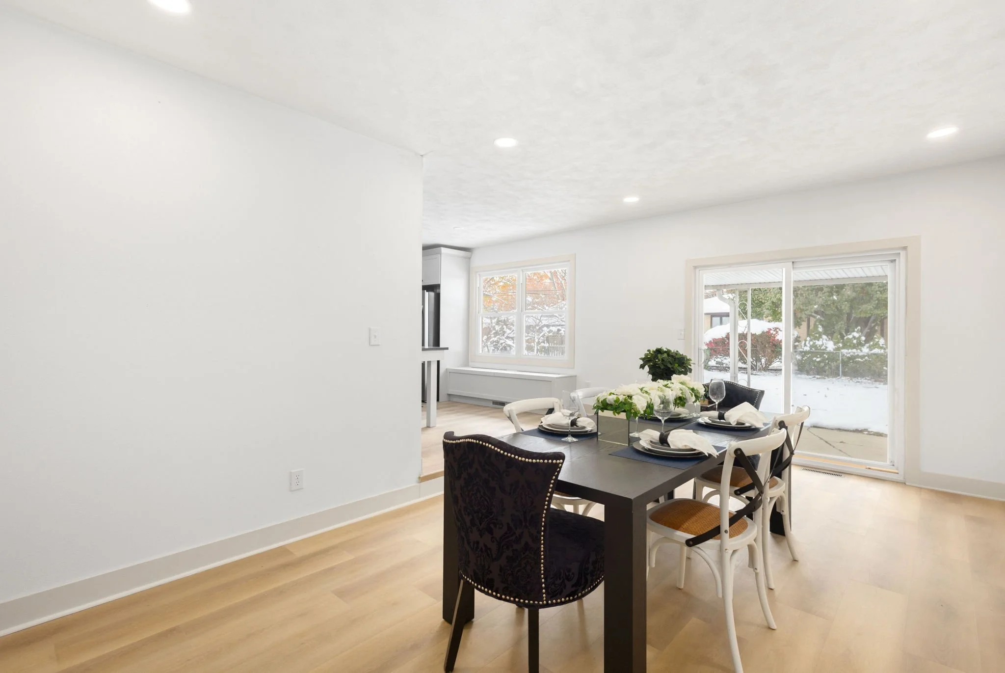 1031 N Ironwood_7.jpg