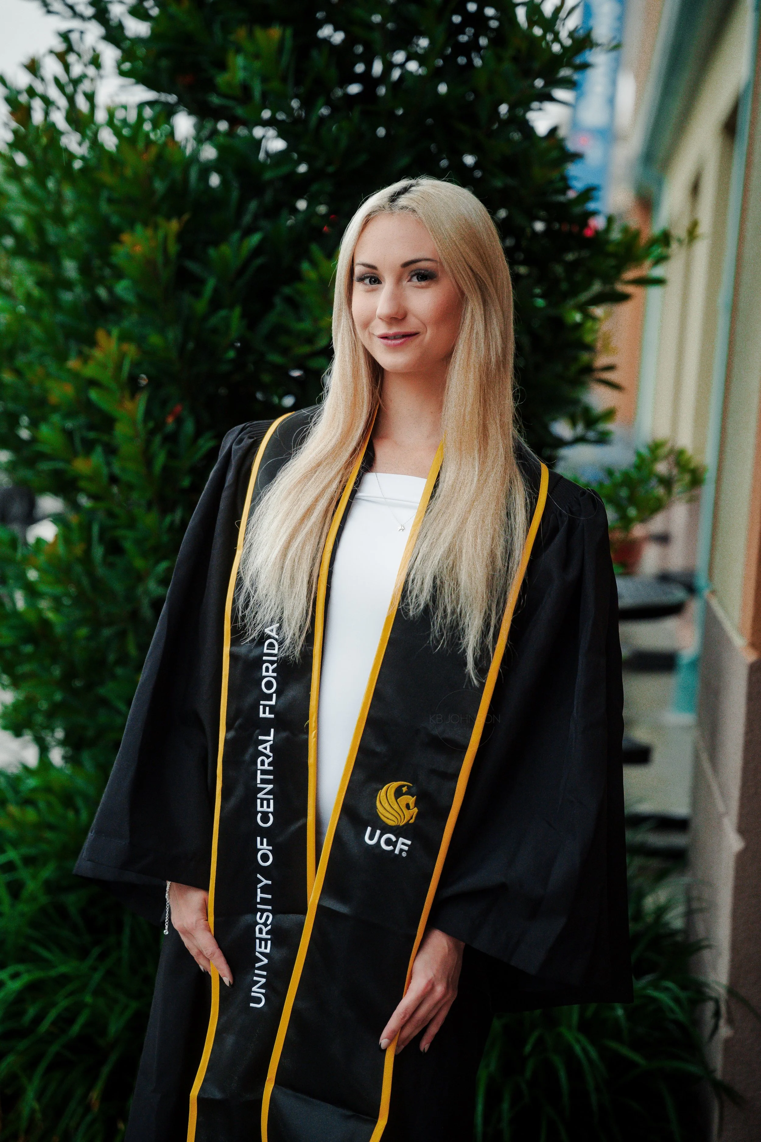 GradUCF_CS_KBJohnsonPhotography.jpeg