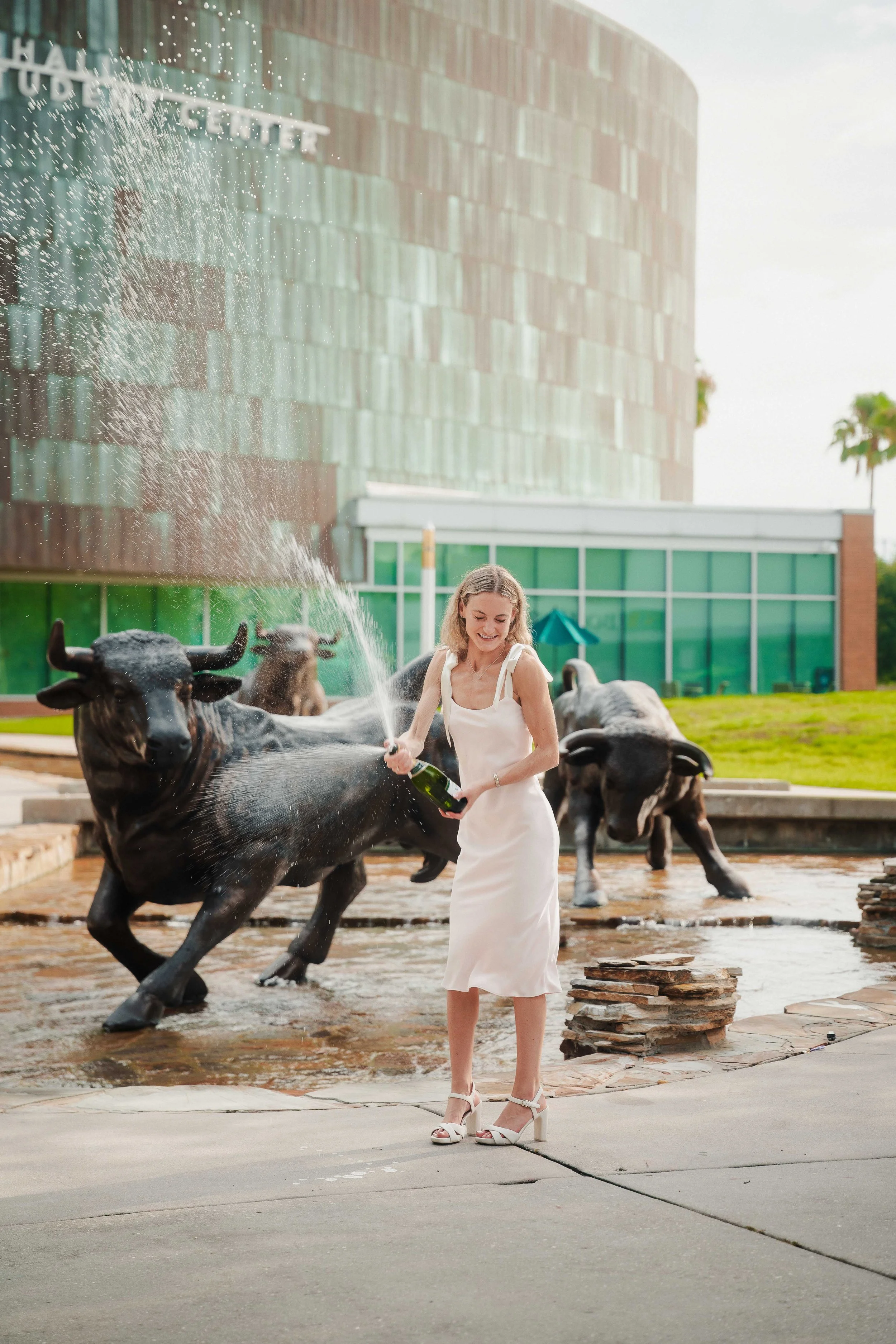 GradUSF_BullsUniversityOfSouthFlorida_KBJohnsonPhotography-11.jpg