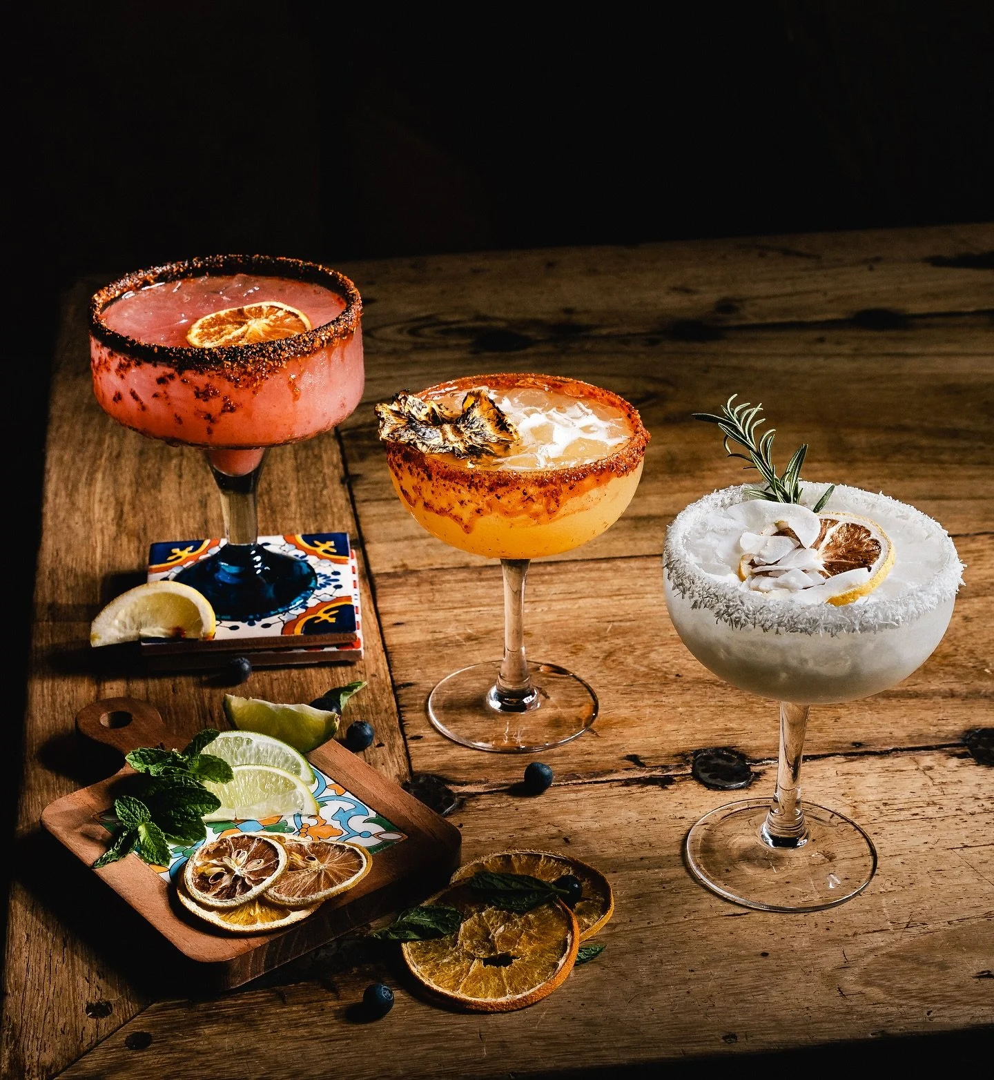 Our refreshing Margaritas are $3 off today 
3pm - 6pm 👀😍🍹or get our yummy house for only $7