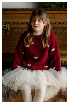 Jul No 11 Red Sweater with bows.png
