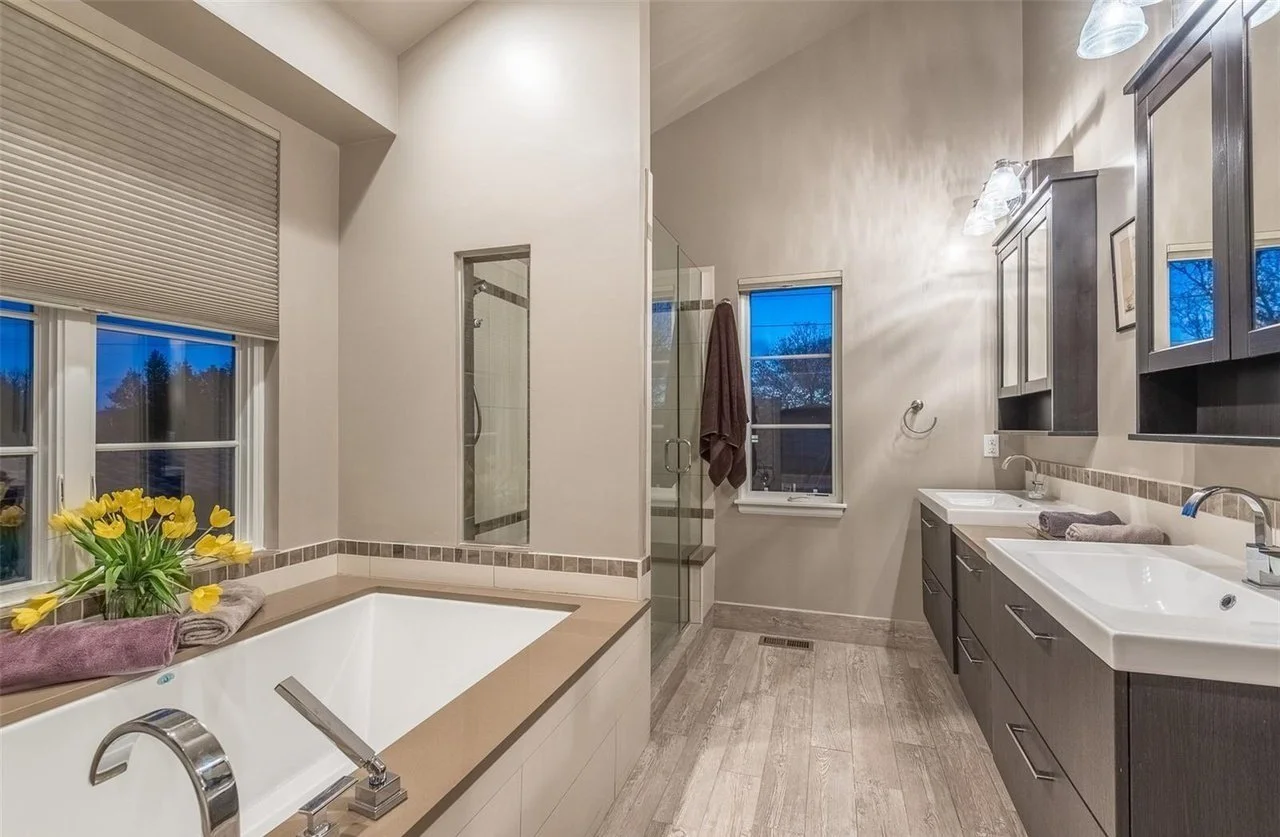 Master+Bathroom.jpg