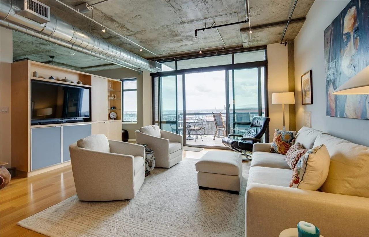 Living+Room+3.jpg
