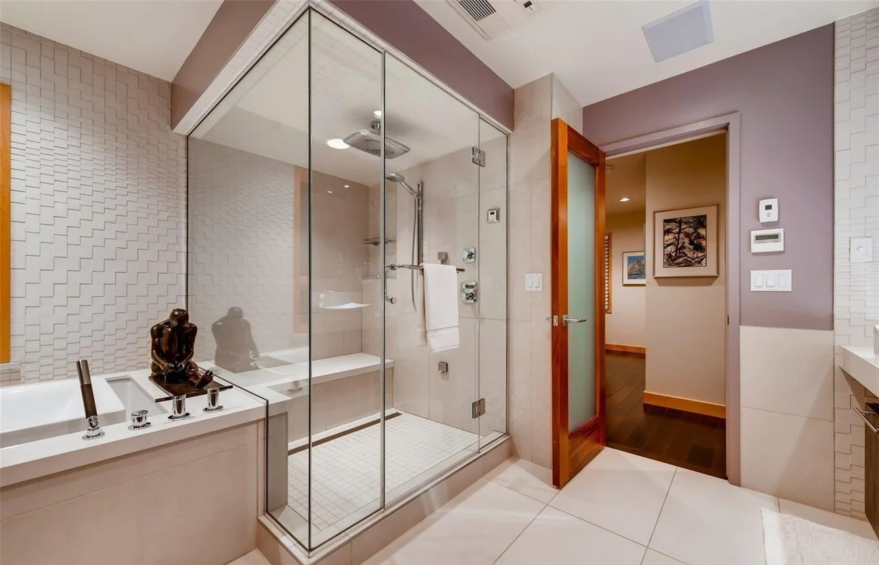Master+Bathroom+-+Shower.jpg