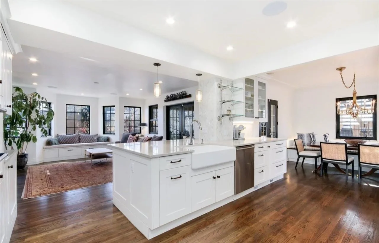 Kitchen_3.jpg