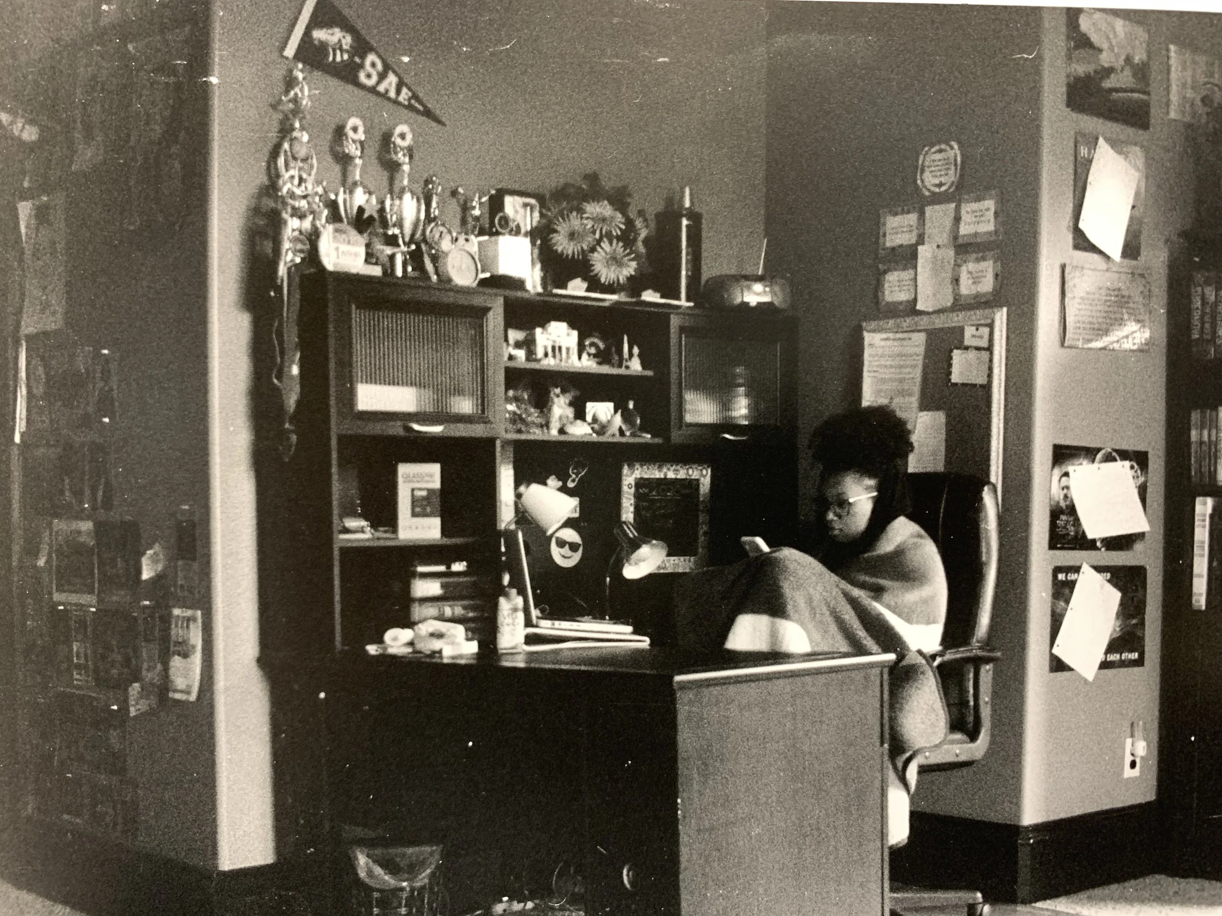 "doom scrolling anxiety" 