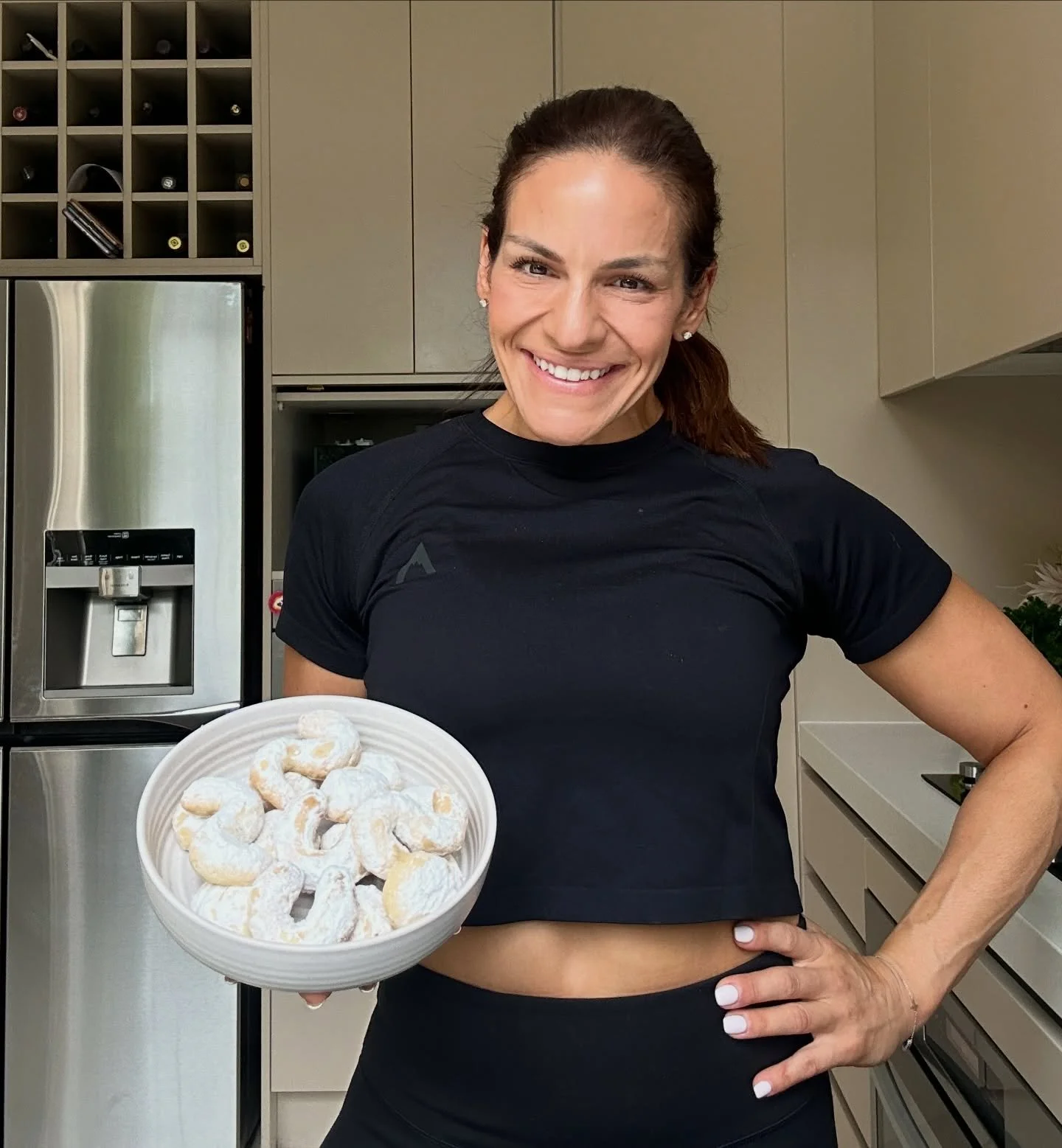 ✨KOURABETHES (shortbread biscuits)
- 250g unsalted butter (softened)
- 30g raw sugar
- 1 egg
- 40g brandy
- 450g self-raising flour
- splash of vanilla 
- 250g (approx) icing sugar. This is for dusting once cooked. 

Cream 250 g unsalted butter and 3