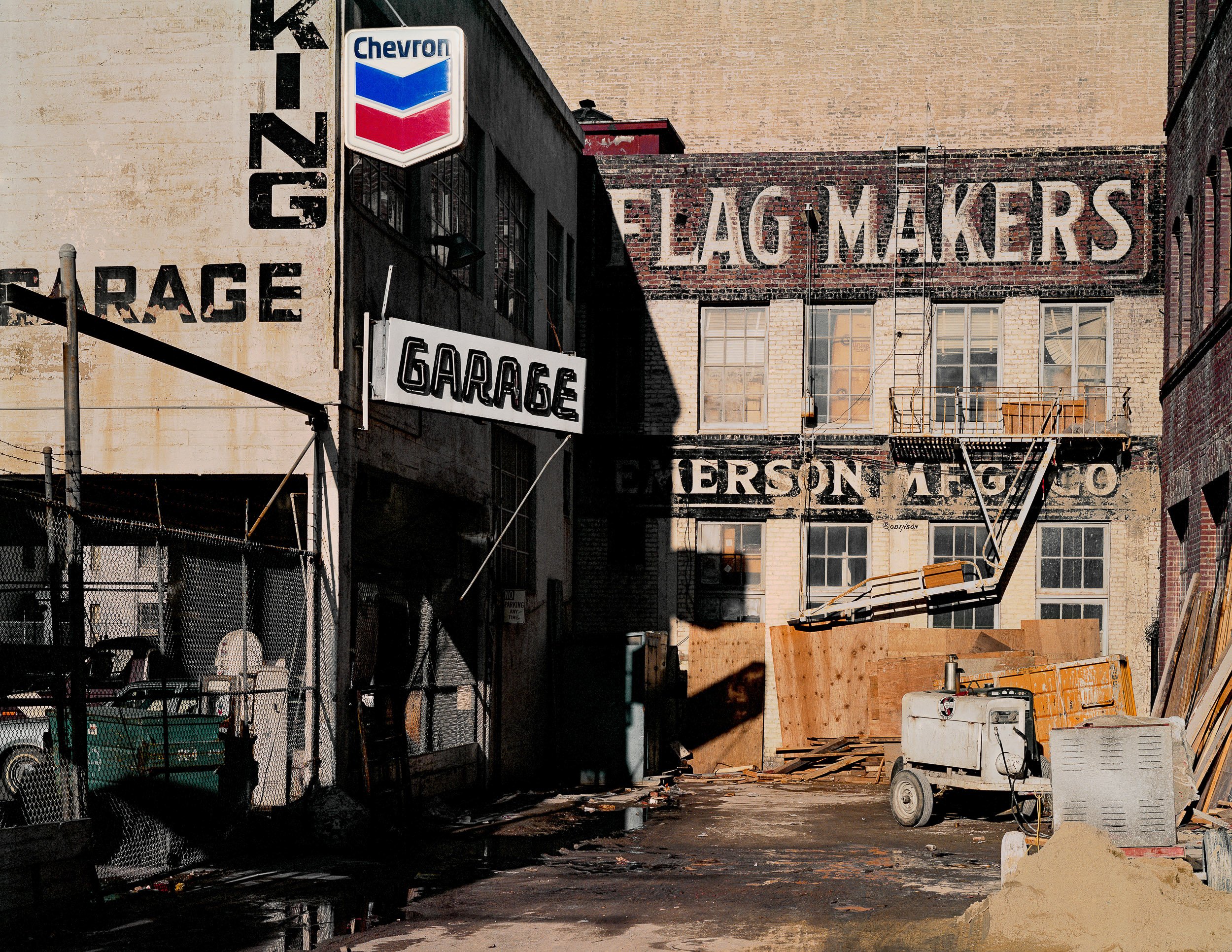   Flag Makers, Natoma at 3rd Street, 1982  