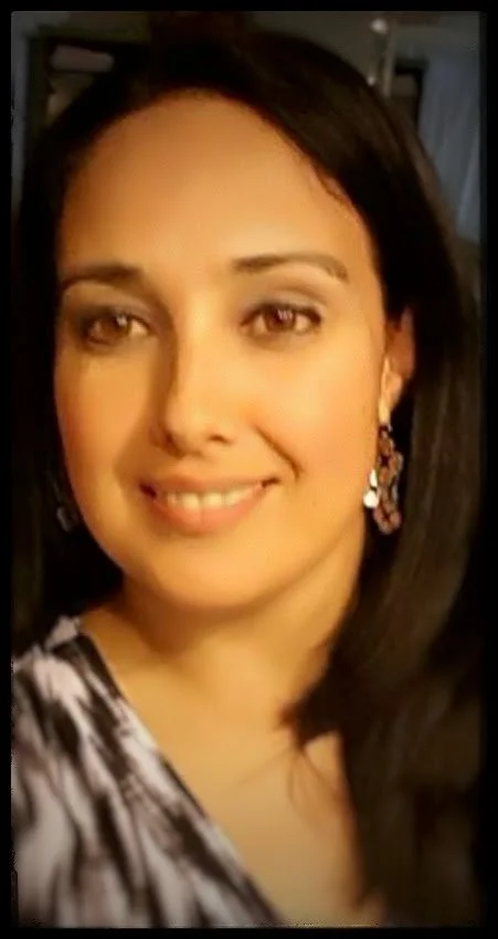 Smiling women with dark hair