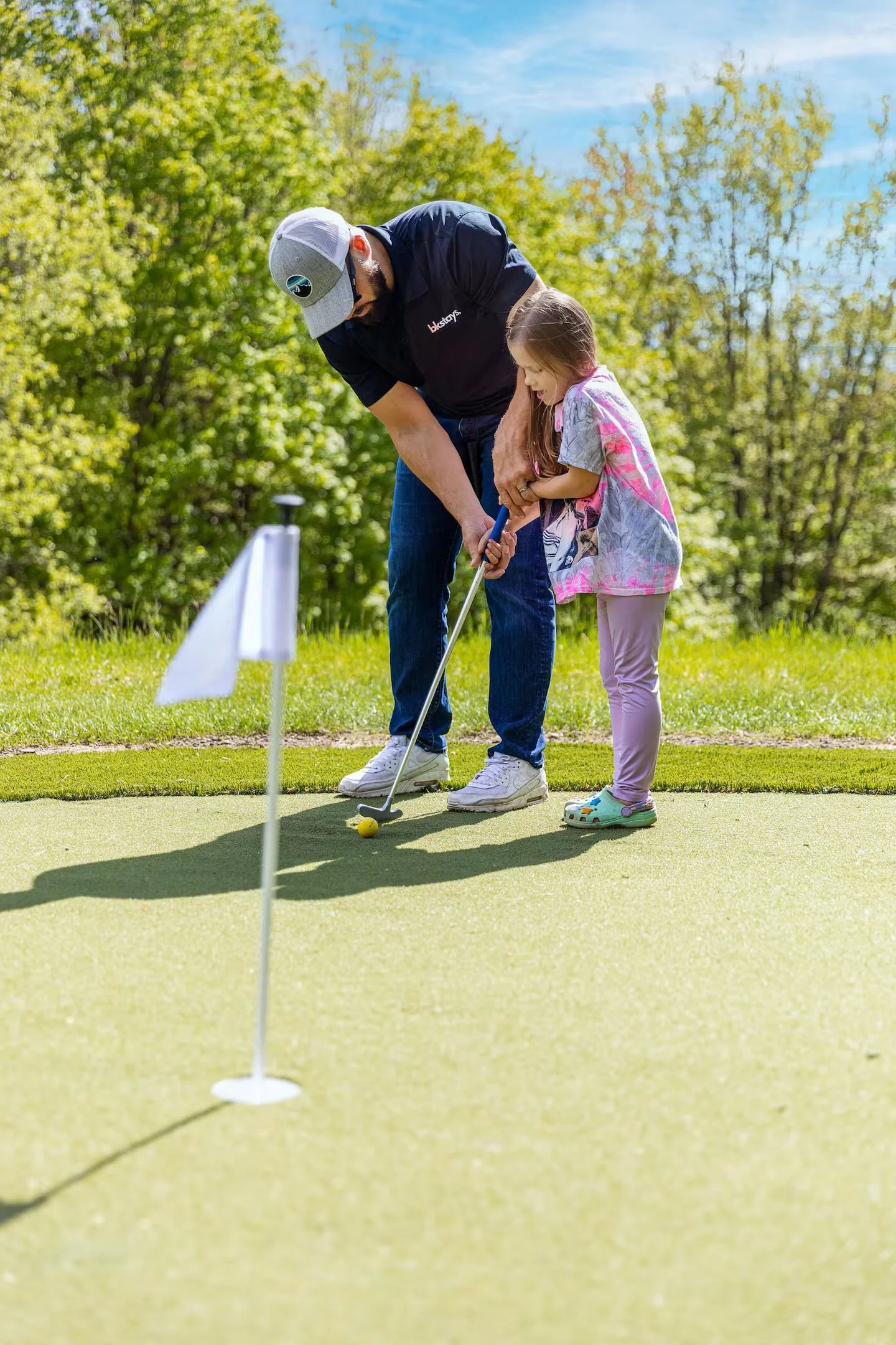 A Private Par 3 Golf Hole in the backyard! Work on your putting game before you go play a round at one of the local award winning courses. Recreation balls and putters included for the kids. What a great way to make memories with family and friends!
