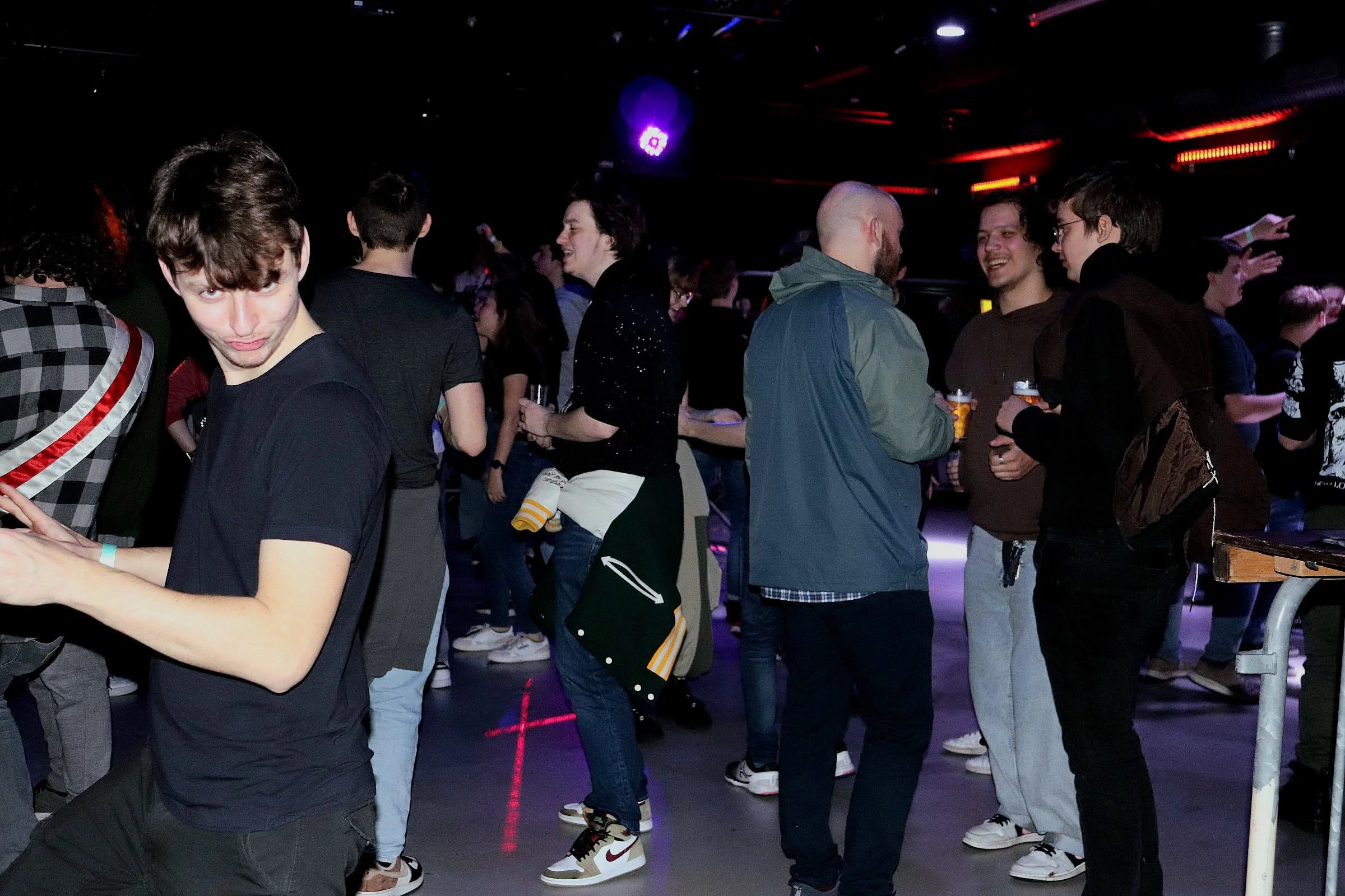 throw-it-back - 78.jpeg