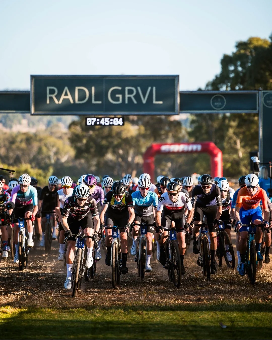 🚨Breaking News:  @radlgrvl will be the inaugural @oceaniacycling
 Gravel Championships! 

Elite and Masters Age Group riders - we have one more reason for you to line up in McLaren Vale: RADL GRVL p/b @quadlock will be the inaugural Oceania Gravel C