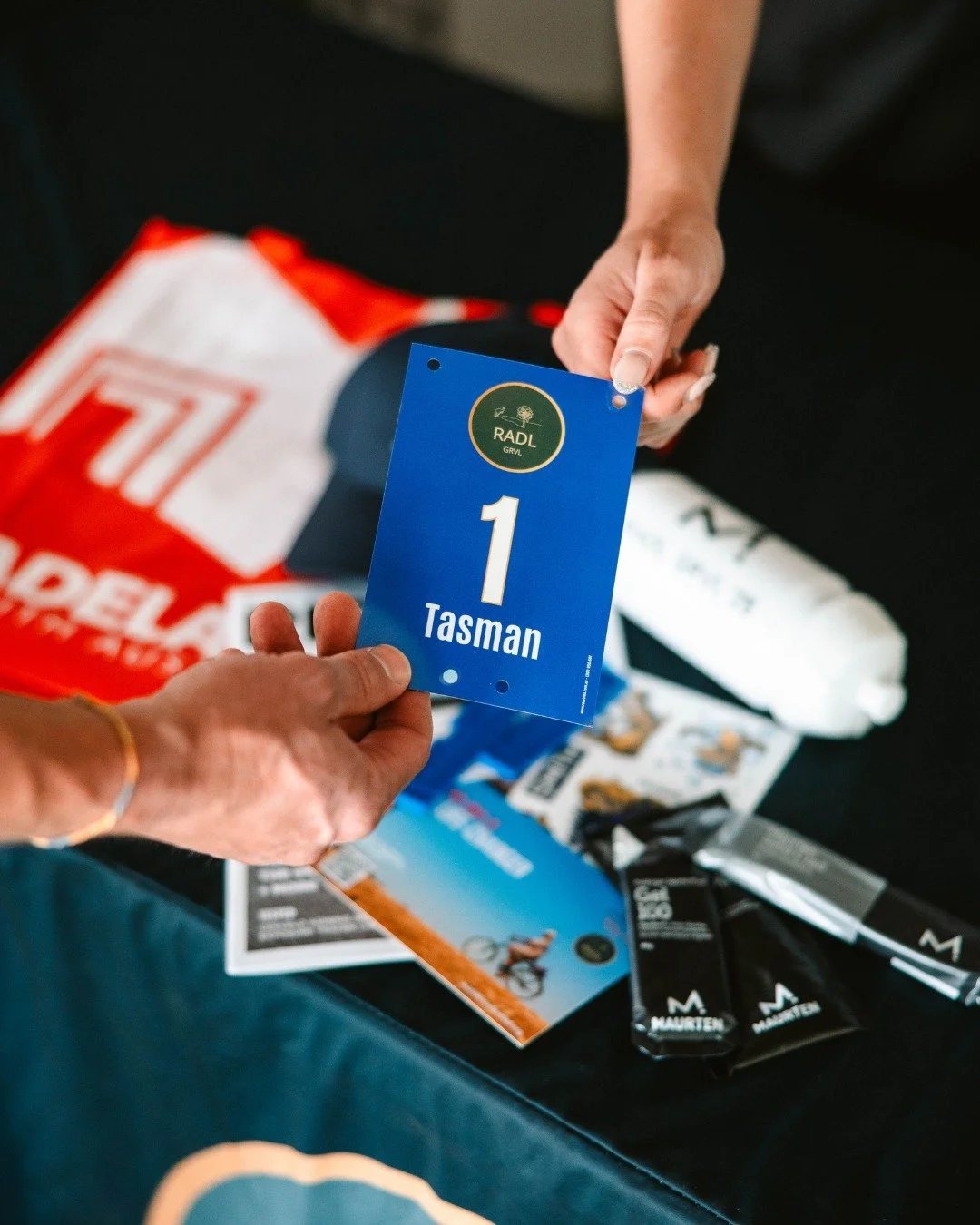 LAST CALL FOR PERSONALISED RACE PLATES! ✍️🔥

Want to roll up to the start line in McLaren Vale with a custom RADL GRVL p/b Quad Lock race plate featuring your name? Then you need to be on the start list by midnight this Friday 9 Jan ACDT 🕛

Nothing