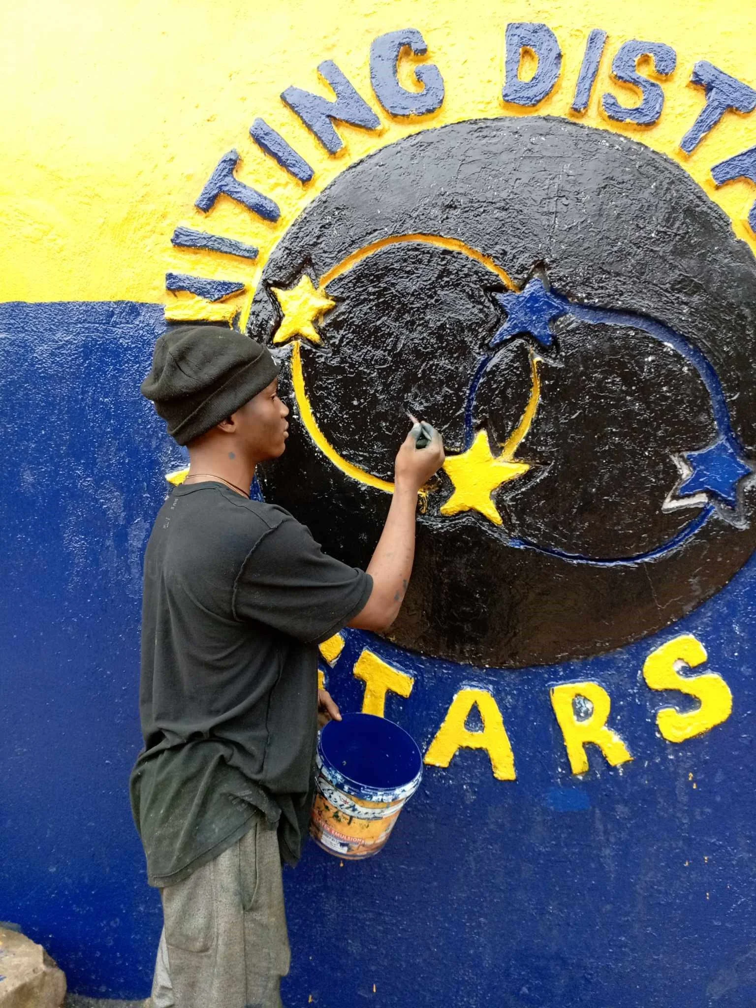 Painting Images on the building 08-23-24-15.jpg