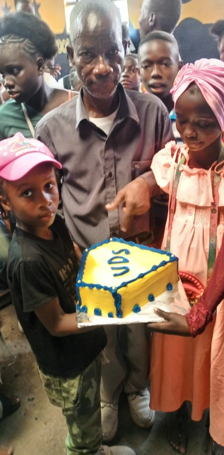 Sweet Success: Uniting Distant Stars Academy's Class Cake Rally!