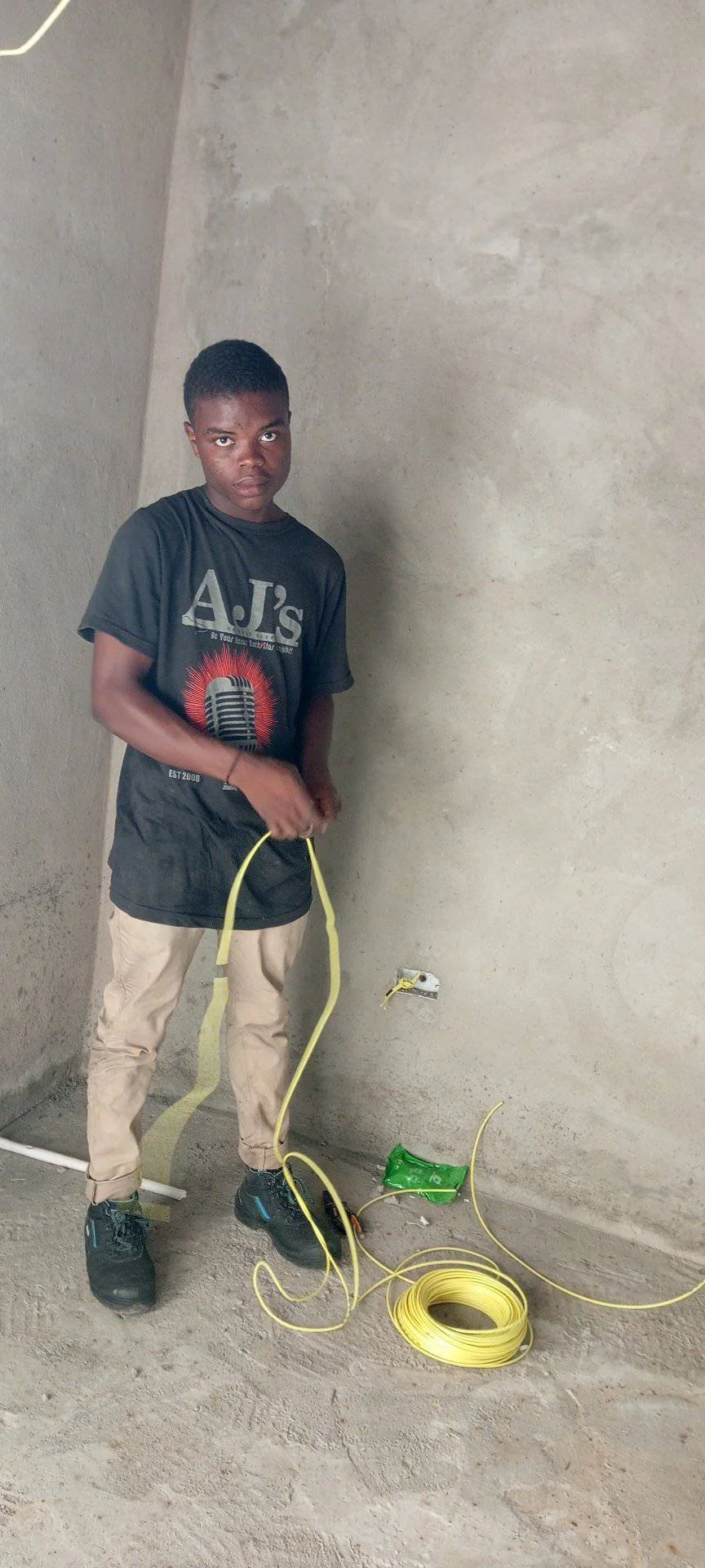 Electrician Students 9 06-21-25.jpg