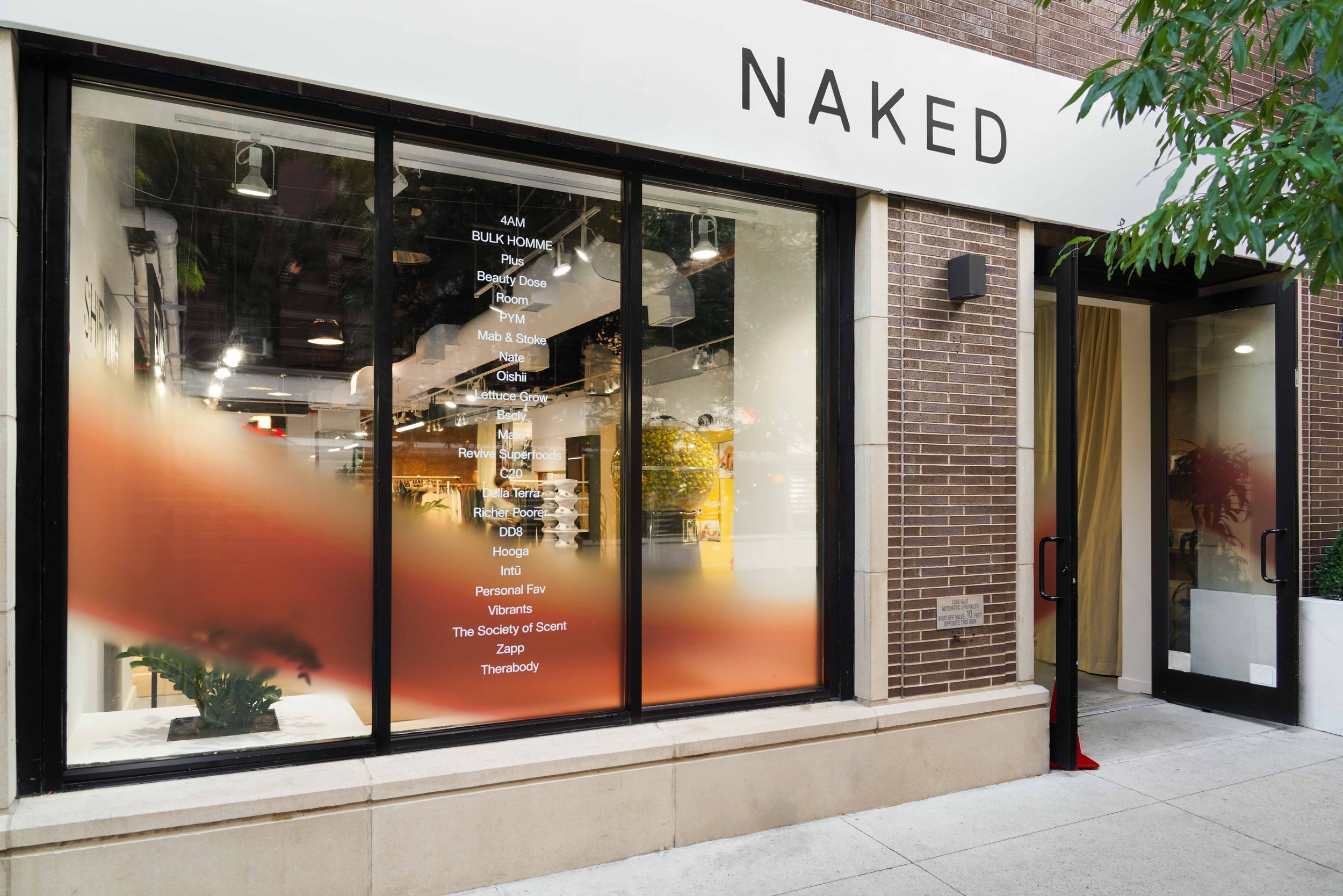  NAKED - NYC Store Design  2021   