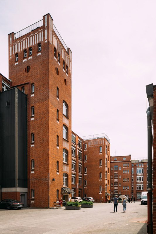 Sickingenstraße 70-71, 10553 Berlin.