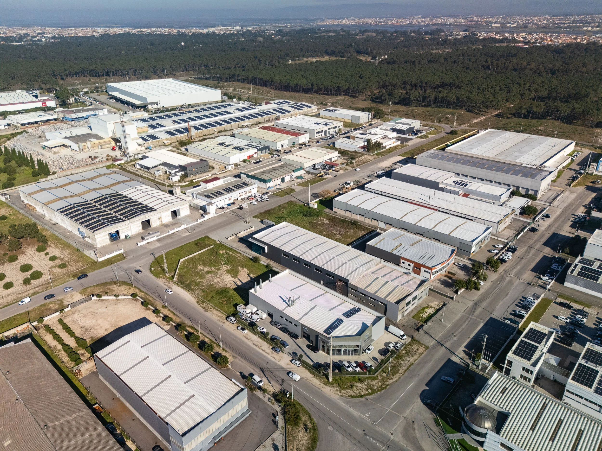 zona-industrial-da-mota-fotografia-aerea-parque-industrial-portugal-16.jpg