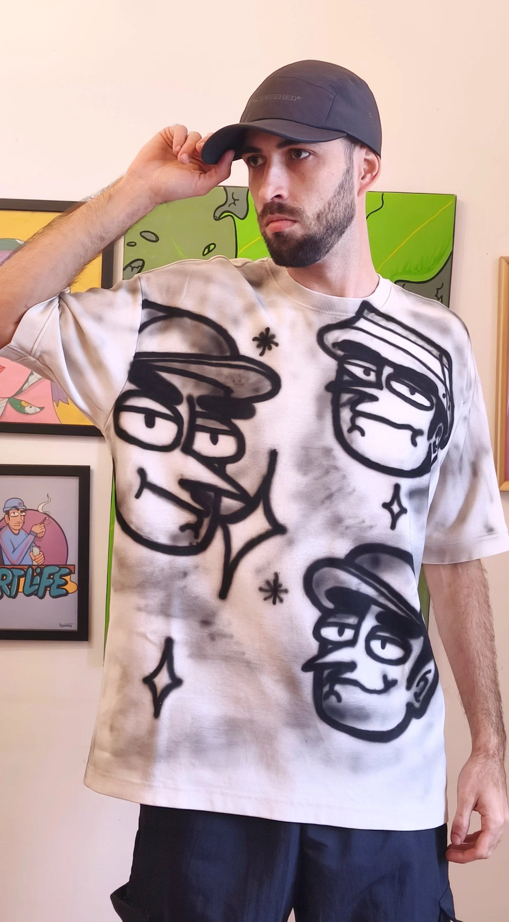 Oversize Airbrush Tee “Friendship”