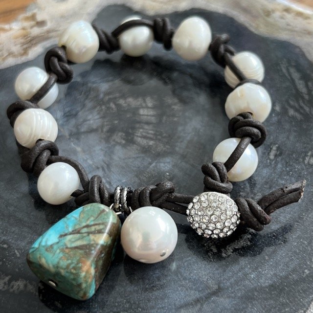 Woven Leather and White Pearl Bracelet with Turquoise Howlite