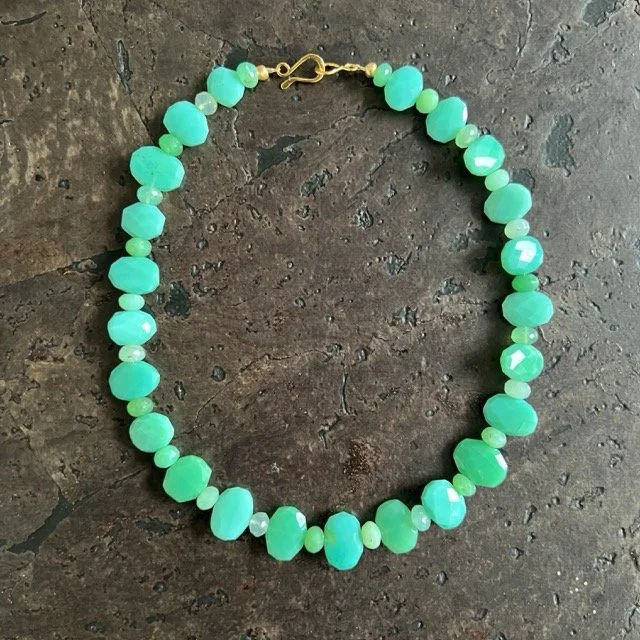 Crysophrase Choker Necklace