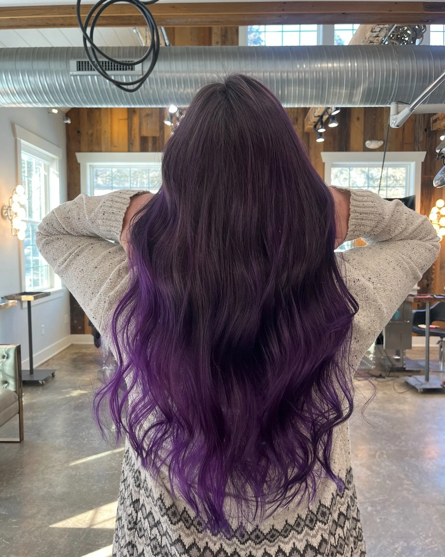 Purple Rain💜☂️🔮

A beautiful vivid transformation done by our senior stylist, Randi Kristiansen !

#oxfordmomsct #oxfordcthair #ctvalleyhair #purplehair #HairTransformation #hairgoals