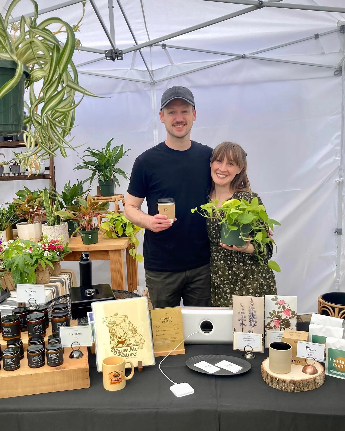 Come by and see us this weekend for the Apple Butter festival! We&rsquo;ll have our booth right outside our shop on Market St and a walk up window to order coffee. ☕️
Keep an eye out for our menu and hours being posted later this week!
See you there!