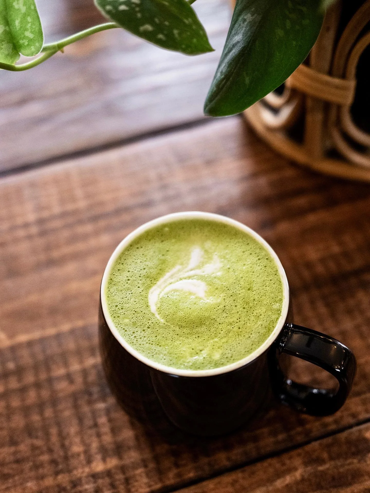 We have a new seasonal drink on our menu! 
The Sonogi Fog 🍵 A take on the London Fog - this cozy drink is made with @hugoteaco Matcha, Hugo Grey black tea and our signature house made lavender syrup. Try it with your choice of milk! ✨