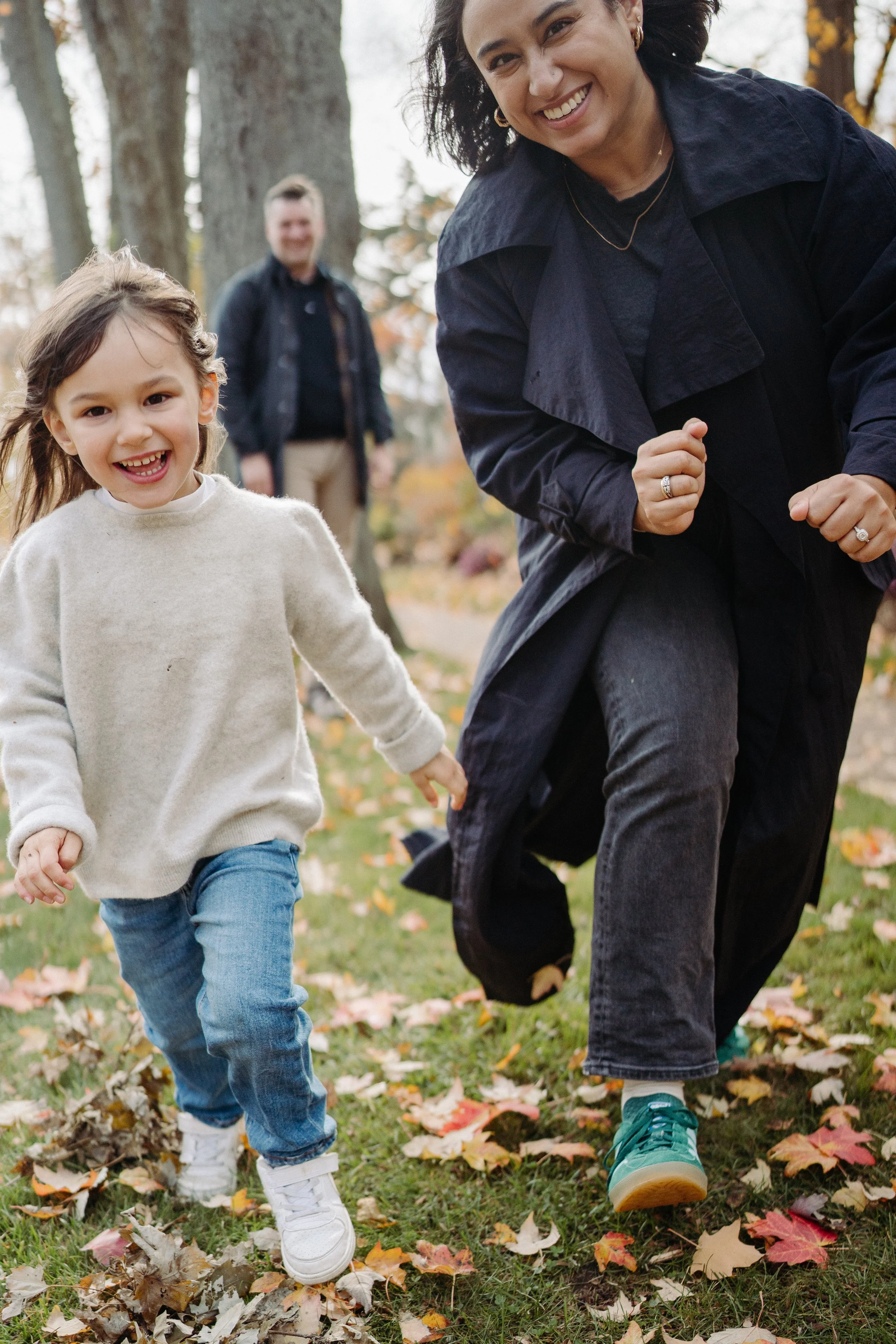 documentary family photographer in cambridge, ontario 