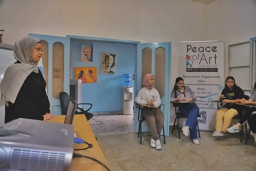 English computer and digital rights training at Peace of Art