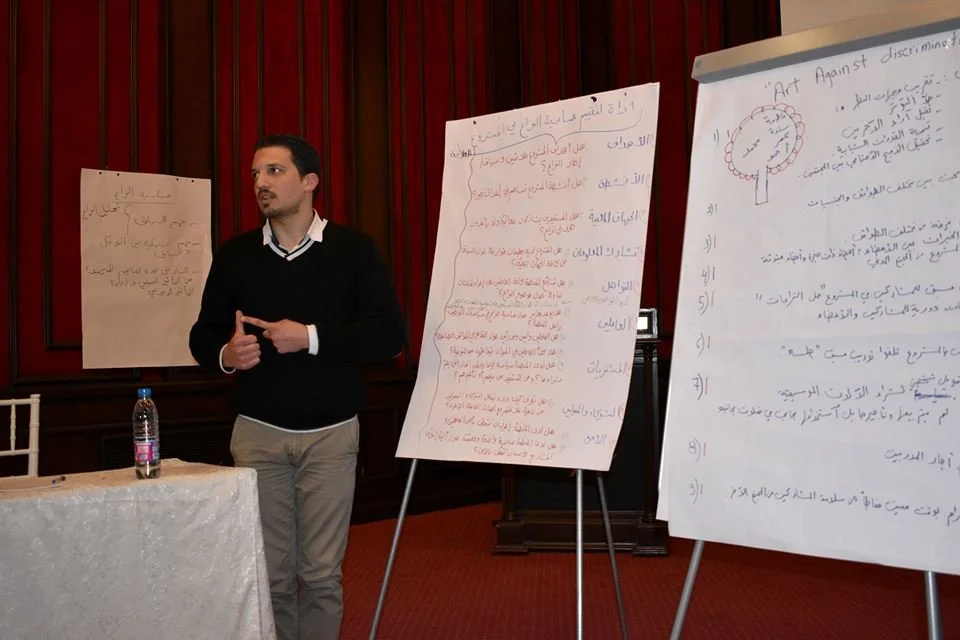 Conflict resolution workshop involving Peace of Art trainers