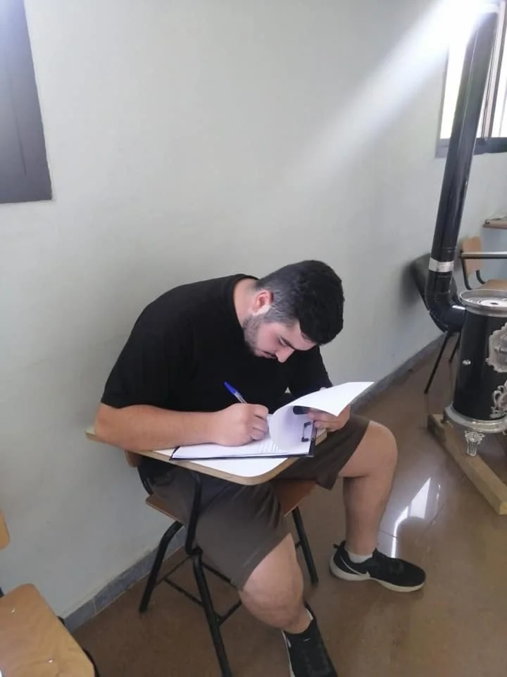 LAU student volunteering through OCEVP at Peace of Art