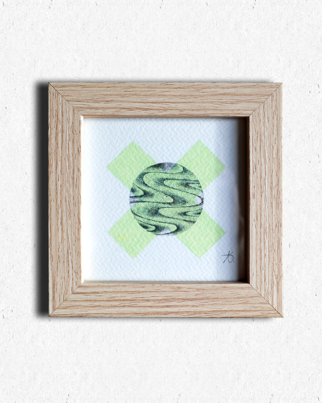 Liaison - oeuvre en pointillisme vert et violet à l'encre et feutre à alcool.png