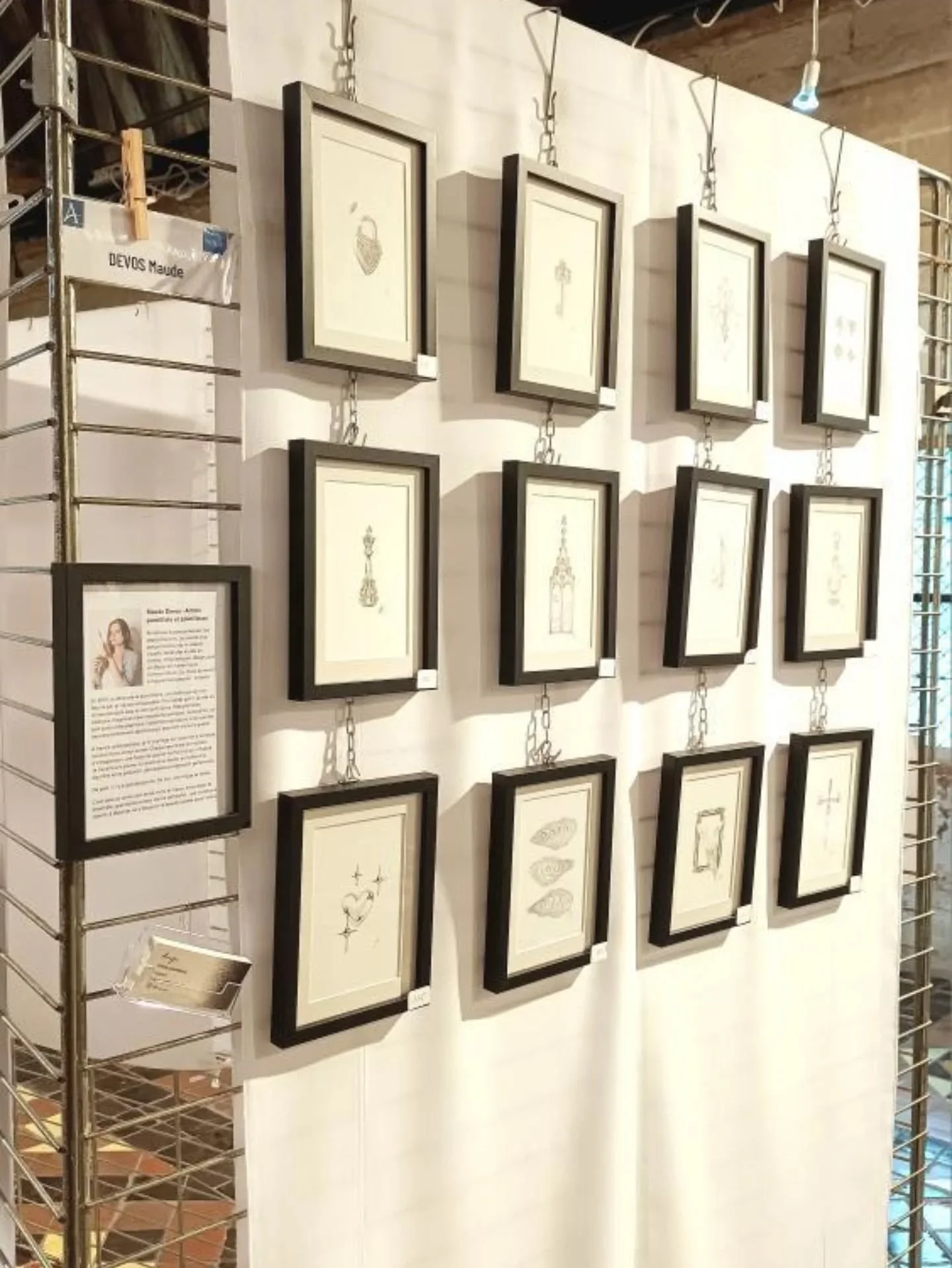 Retour d’exposition – Automne des Arts de Senlis
📅 Du 1er au 5 octobre 2025 au Prieuré Saint-Maurice
Comme on dit, mieux vaut tard que jamais. Et pour le coup, j’aurais aimé pouvoir vous faire ce retour plus tô