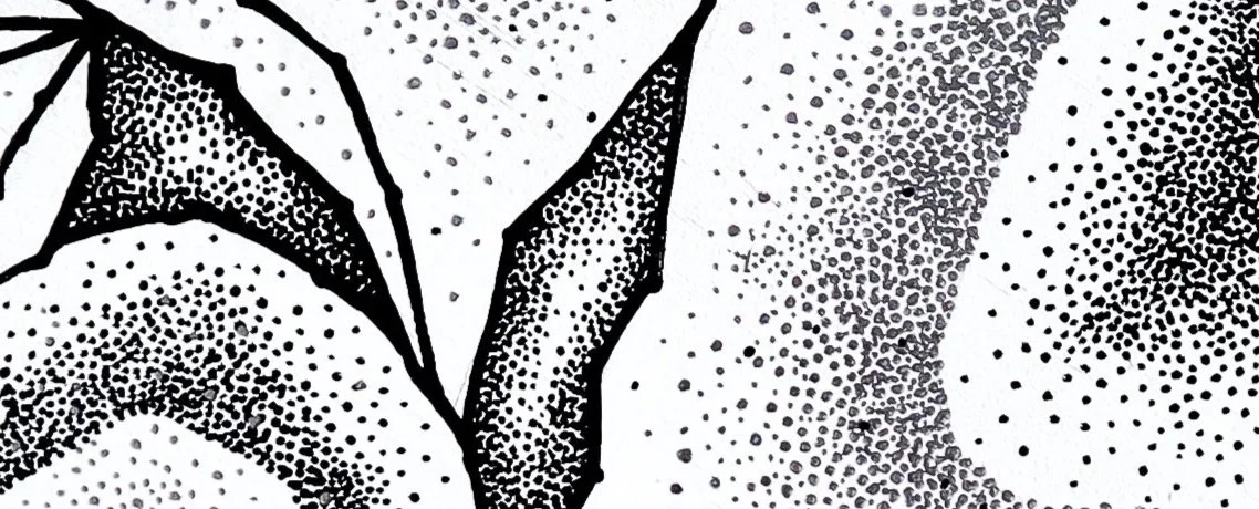 Réalisation, oeuvre sur bois en pointillisme noir, détail