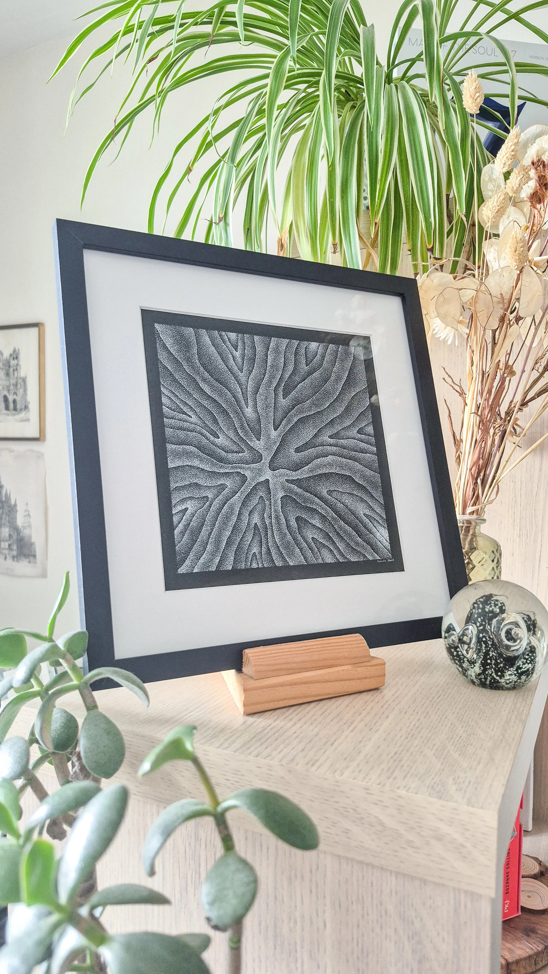 Œuvre originale pointillisme Décomposition Intérieure 24x24cm original sous cadre