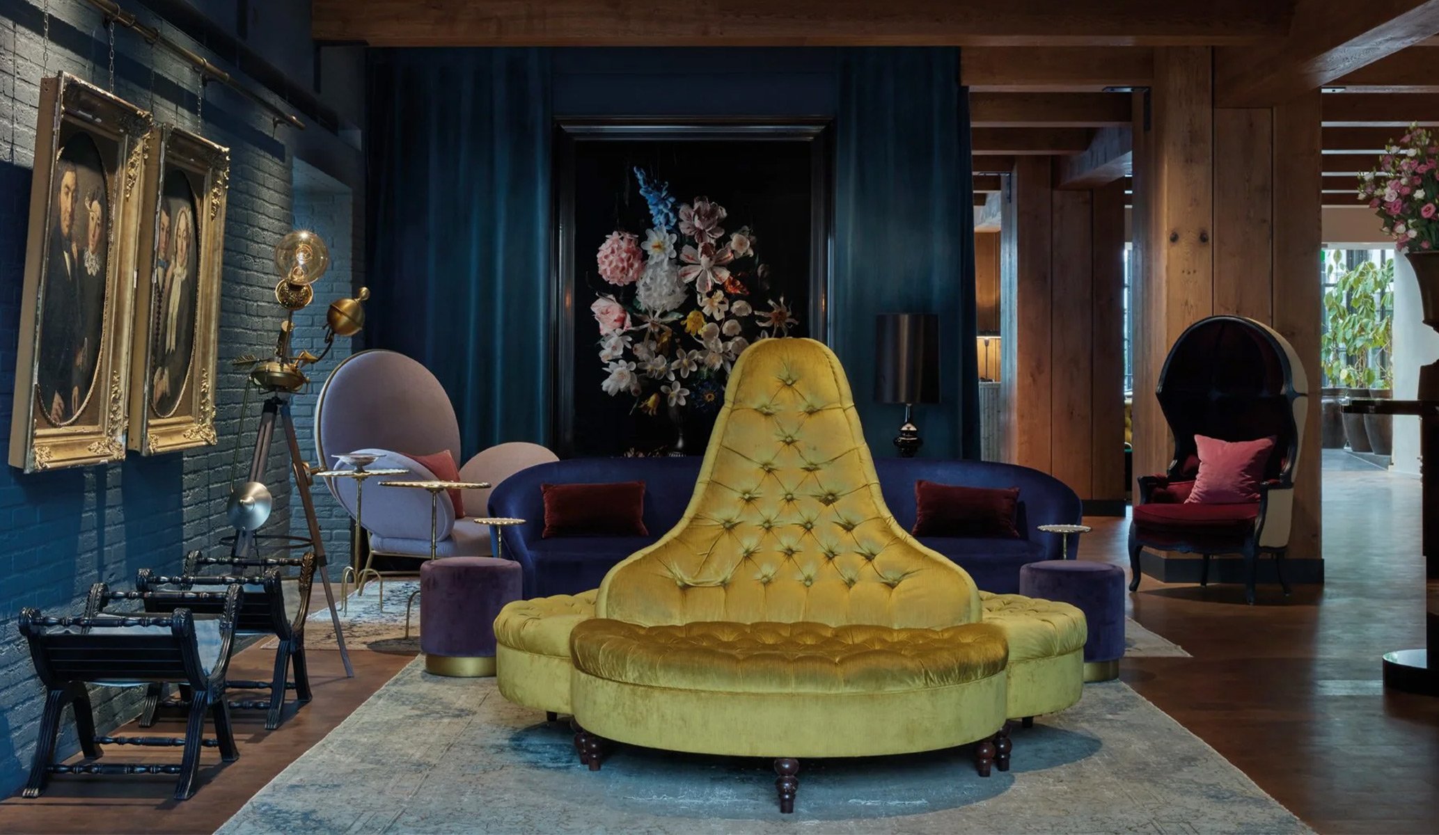 Reception interior design at the Pulitzer hotel in amsterdam