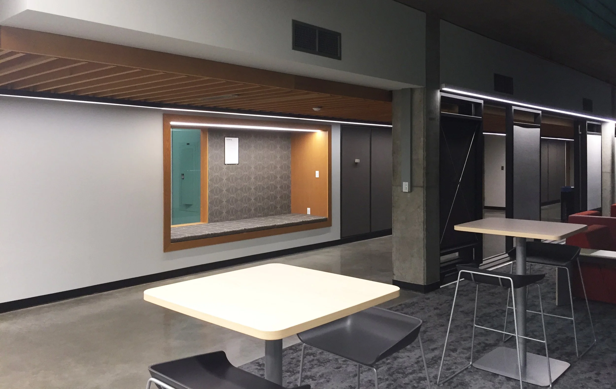 3Common Area2.jpg